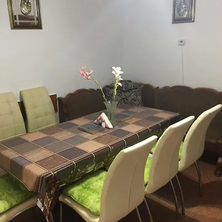 게스트하우스 Amalia House 만갈리아